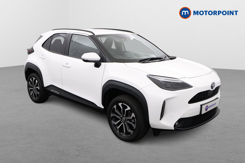 Toyota Yaris Cross Design Automatic Petrol-Electric Hybrid Estate - Stock Number (1543289) - Drivers side front corner