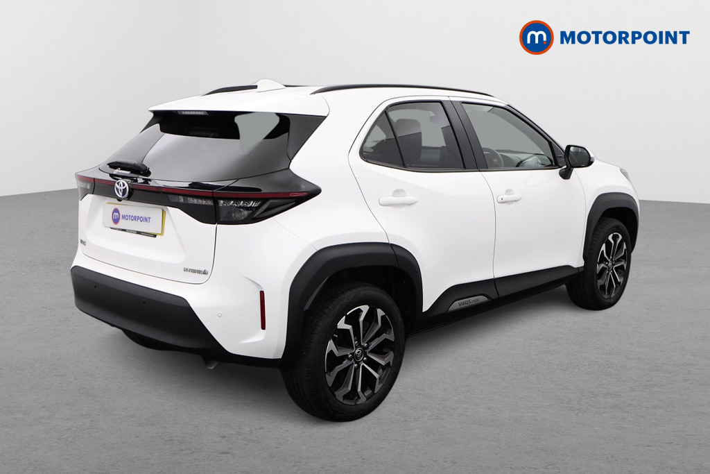 Toyota Yaris Cross Design Automatic Petrol-Electric Hybrid Estate - Stock Number (1543289) - Drivers side rear corner