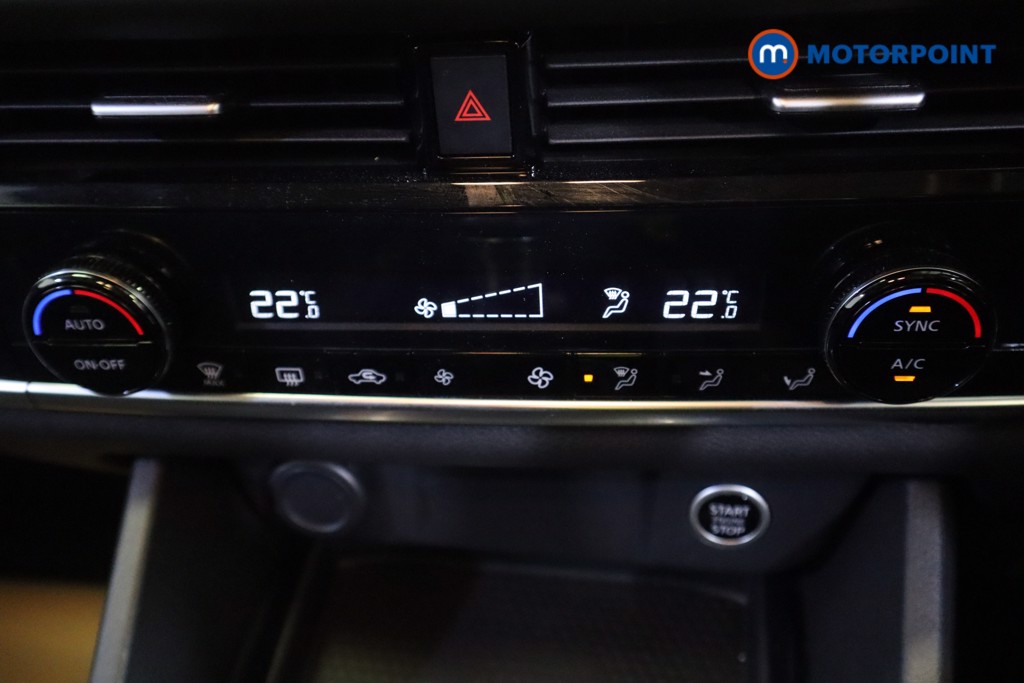 Nissan Qashqai Acenta Premium Manual Petrol SUV - Stock Number (1543328) - 5th supplementary image