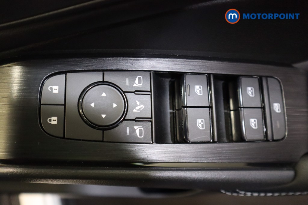 Nissan Qashqai Acenta Premium Manual Petrol SUV - Stock Number (1543328) - 7th supplementary image