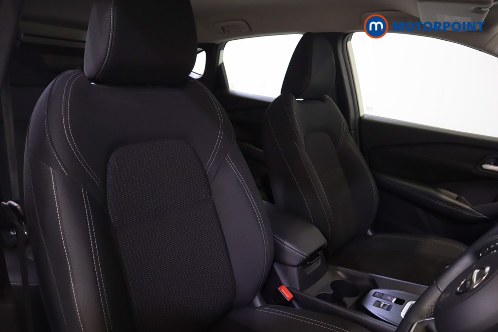 Nissan Qashqai Acenta Premium Manual Petrol SUV - Stock Number (1543328) - 13th supplementary image