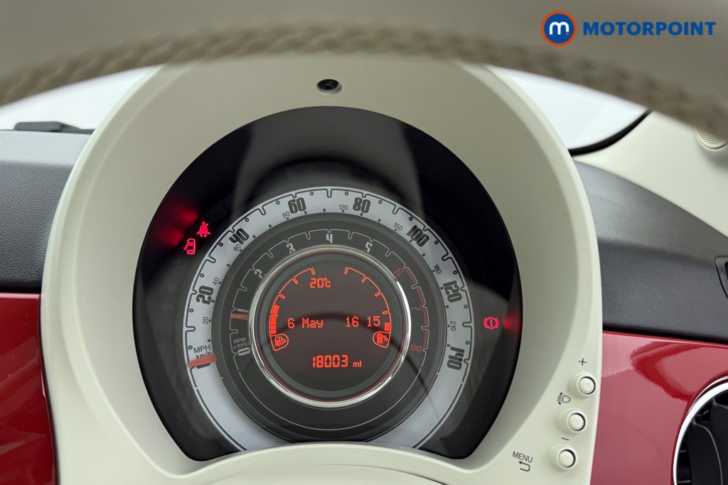 Fiat 500 Lounge Manual Petrol-Electric Hybrid Hatchback - Stock Number (1543369) - 4th supplementary image