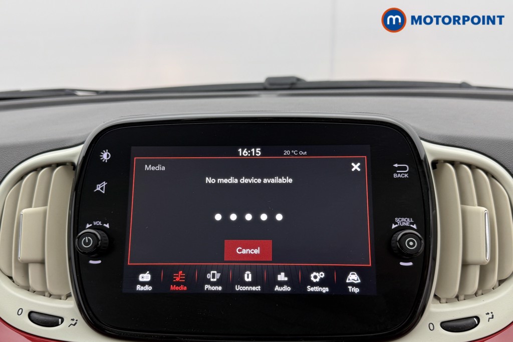 Fiat 500 Lounge Manual Petrol-Electric Hybrid Hatchback - Stock Number (1543369) - 6th supplementary image