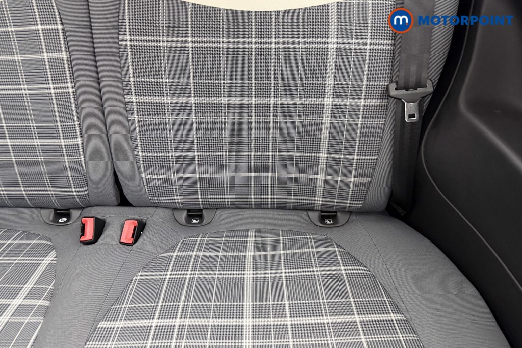 Fiat 500 Lounge Manual Petrol-Electric Hybrid Hatchback - Stock Number (1543369) - 21st supplementary image
