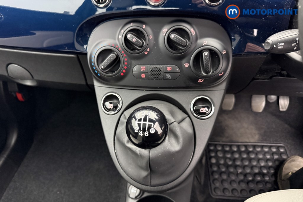 Fiat 500 Dolcevita Manual Petrol-Electric Hybrid Hatchback - Stock Number (1543445) - 10th supplementary image