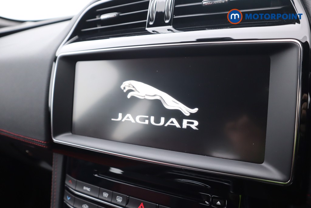 Jaguar F-Pace Chequered Flag Automatic Diesel SUV - Stock Number (1543925) - 3rd supplementary image
