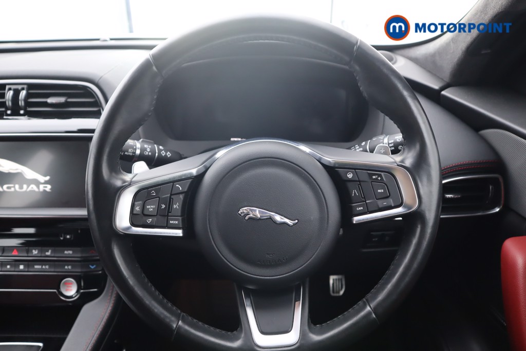 Jaguar F-Pace Chequered Flag Automatic Diesel SUV - Stock Number (1543925) - 1st supplementary image