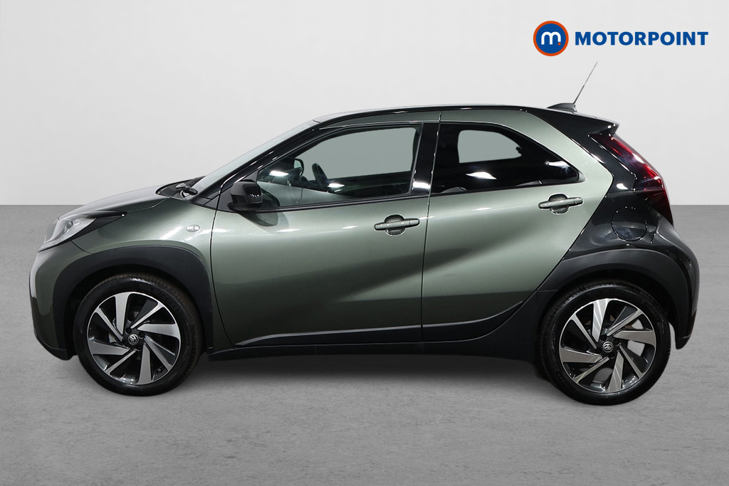 Toyota Aygo X Edge Manual Petrol Hatchback - Stock Number (1544010) - Passenger side