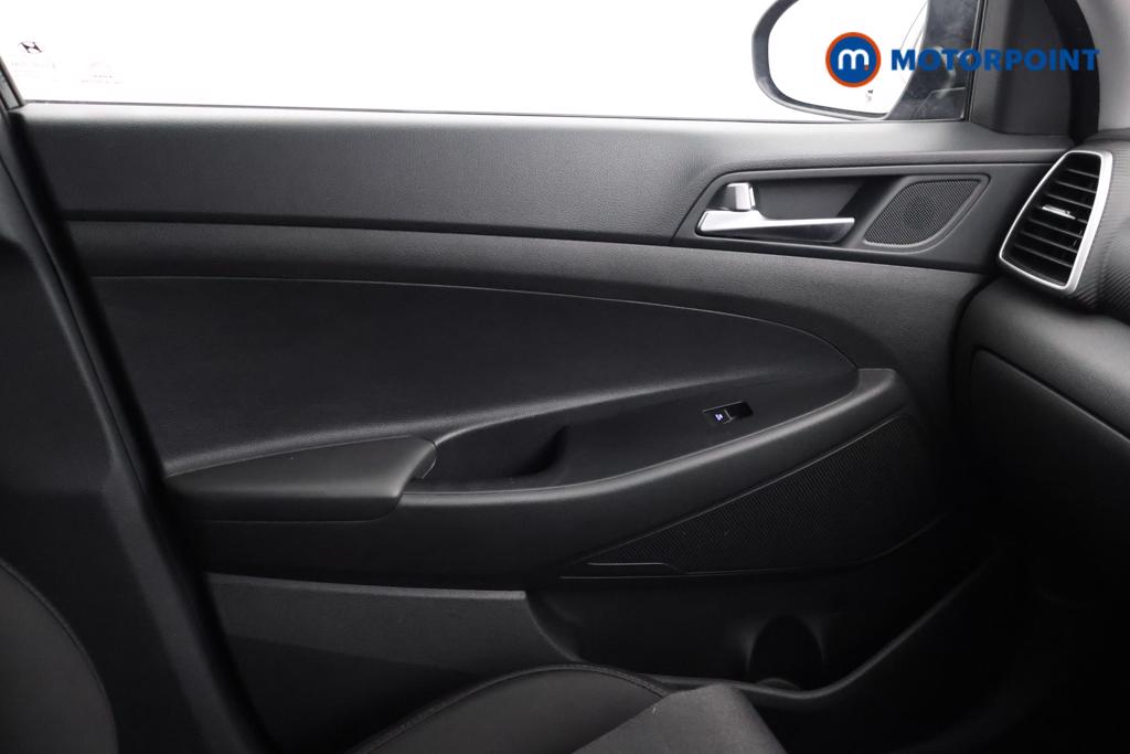 Hyundai Tucson Se Nav Automatic Petrol SUV - Stock Number (1544154) - 9th supplementary image