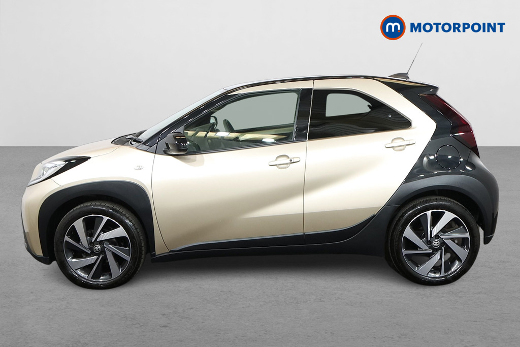 Toyota Aygo X Exclusive Manual Petrol Hatchback - Stock Number (1544496) - Passenger side