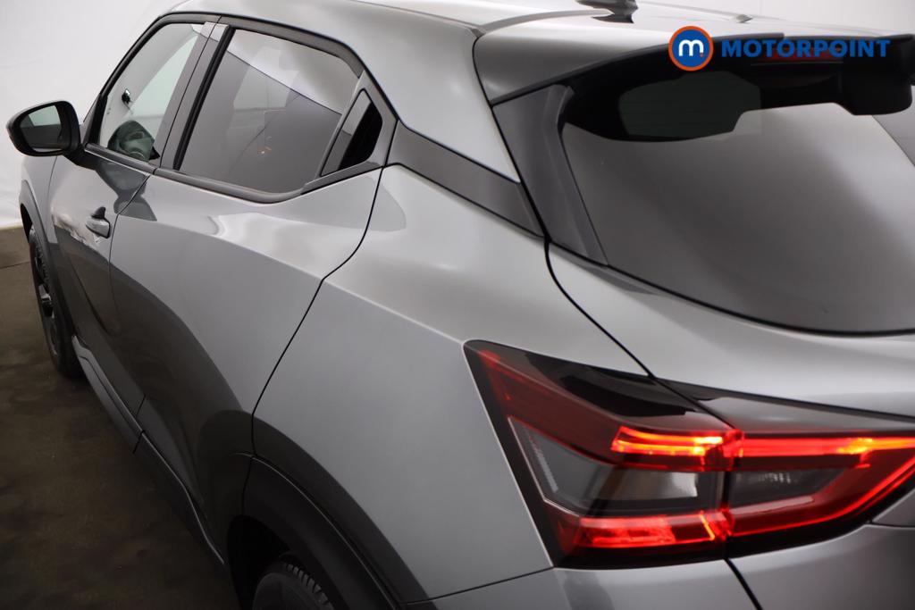 Nissan Juke N-Connecta Manual Petrol SUV - Stock Number (1544534) - 14th supplementary image