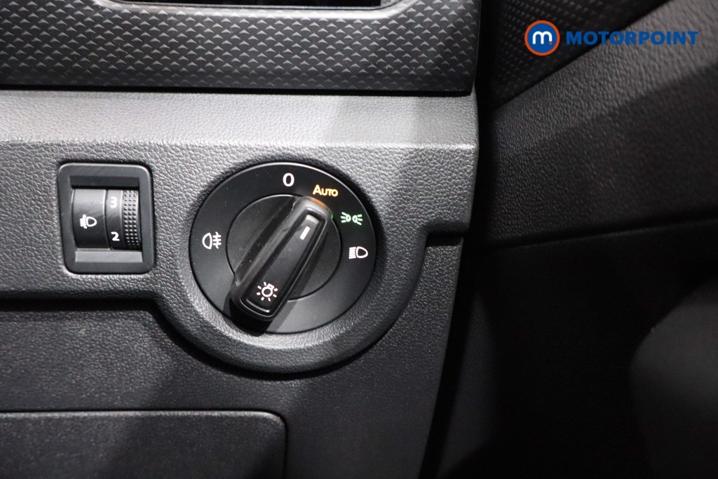 Volkswagen T-Cross Se Edition Manual Petrol SUV - Stock Number (1517542) - 18th supplementary image
