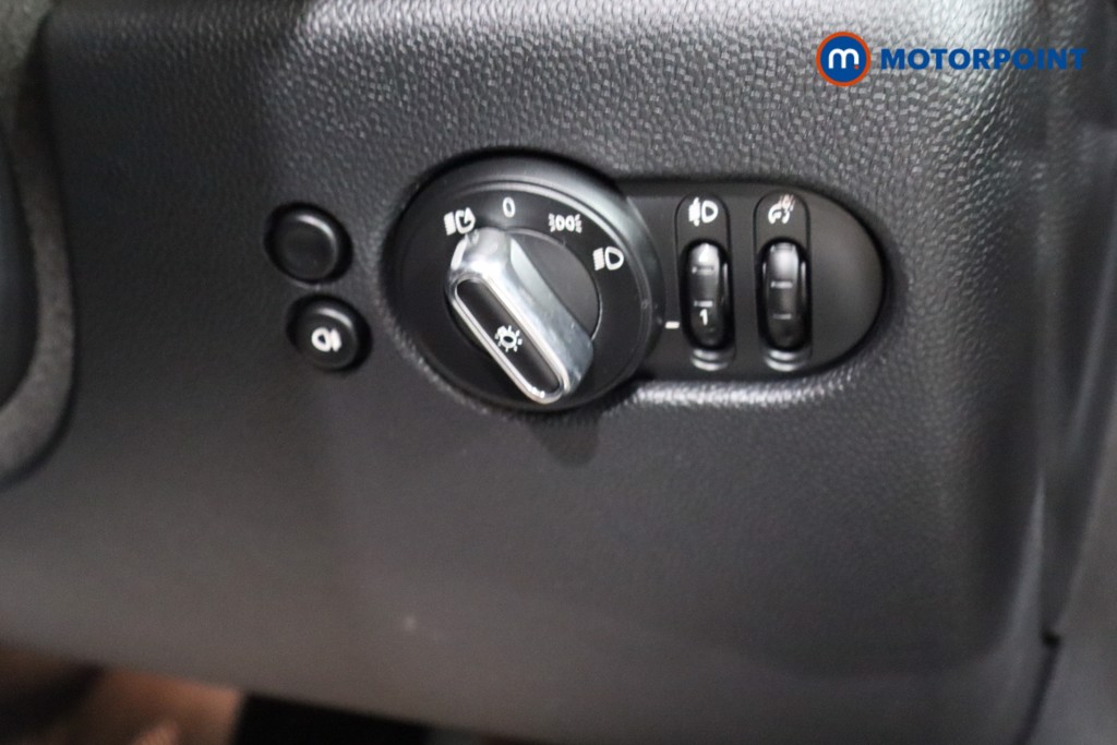 Mini Hatchback Cooper S Level 2 Automatic Electric Hatchback - Stock Number (1519850) - 11th supplementary image