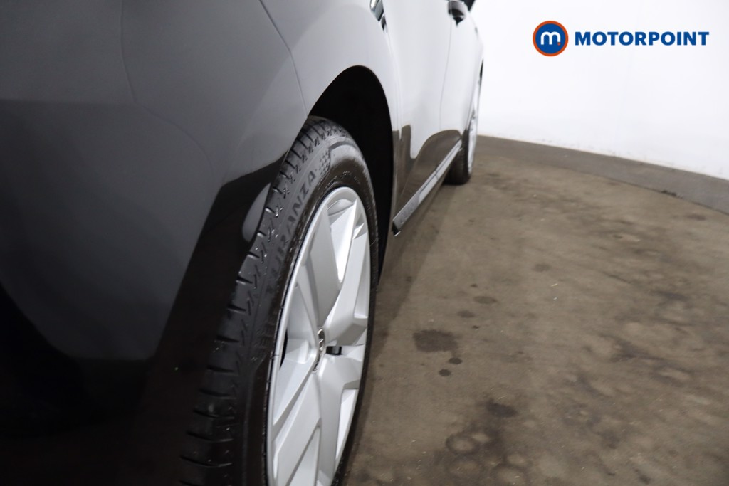 Renault Clio Play Manual Petrol Hatchback - Stock Number (1521506) - 22nd supplementary image