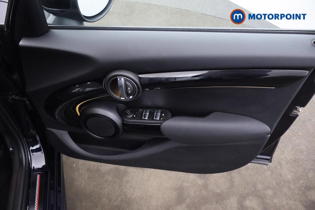 Mini Hatchback Cooper S Sport Automatic Petrol Hatchback - Stock Number (1529453) - 9th supplementary image