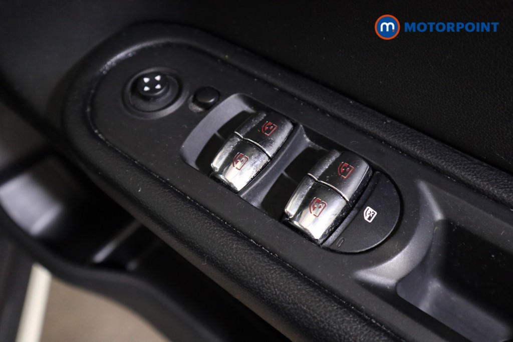 Mini Countryman Cooper Manual Petrol SUV - Stock Number (1530699) - 11th supplementary image