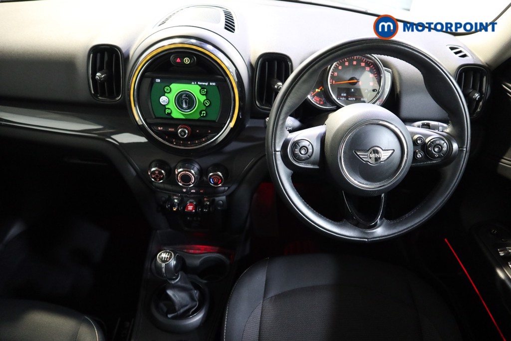 Mini Countryman Cooper Manual Petrol SUV - Stock Number (1530699) - 1st supplementary image