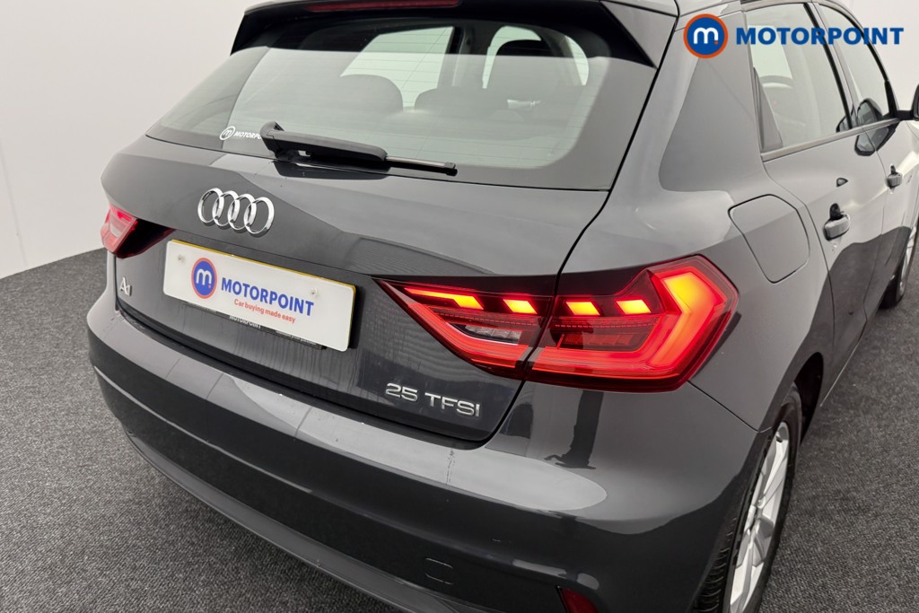 Audi A1 Technik Manual Petrol Hatchback - Stock Number (1531468) - 24th supplementary image