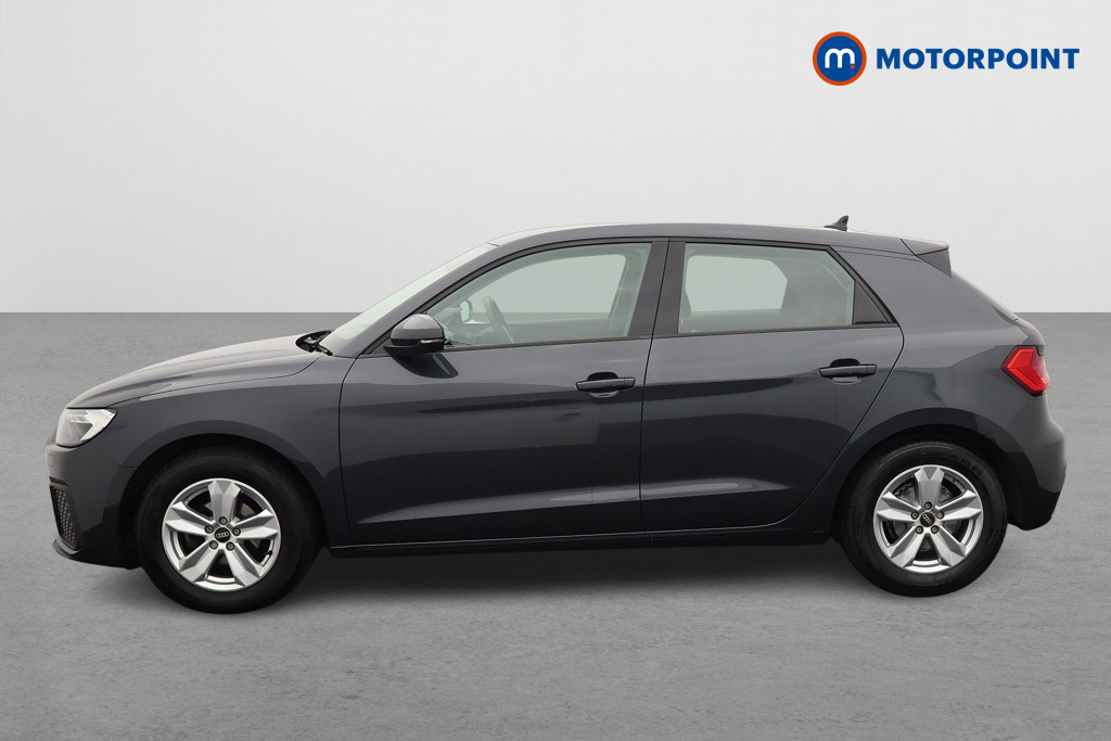 Audi A1 Technik Manual Petrol Hatchback - Stock Number (1531468) - Passenger side