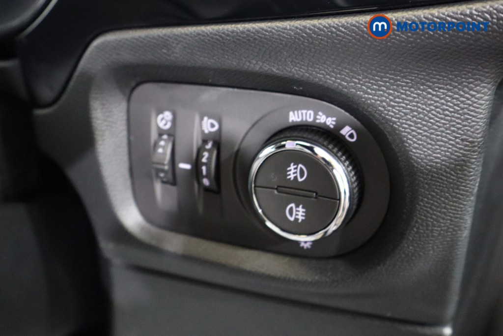 Vauxhall Corsa GS Manual Petrol Hatchback - Stock Number (1531666) - 9th supplementary image
