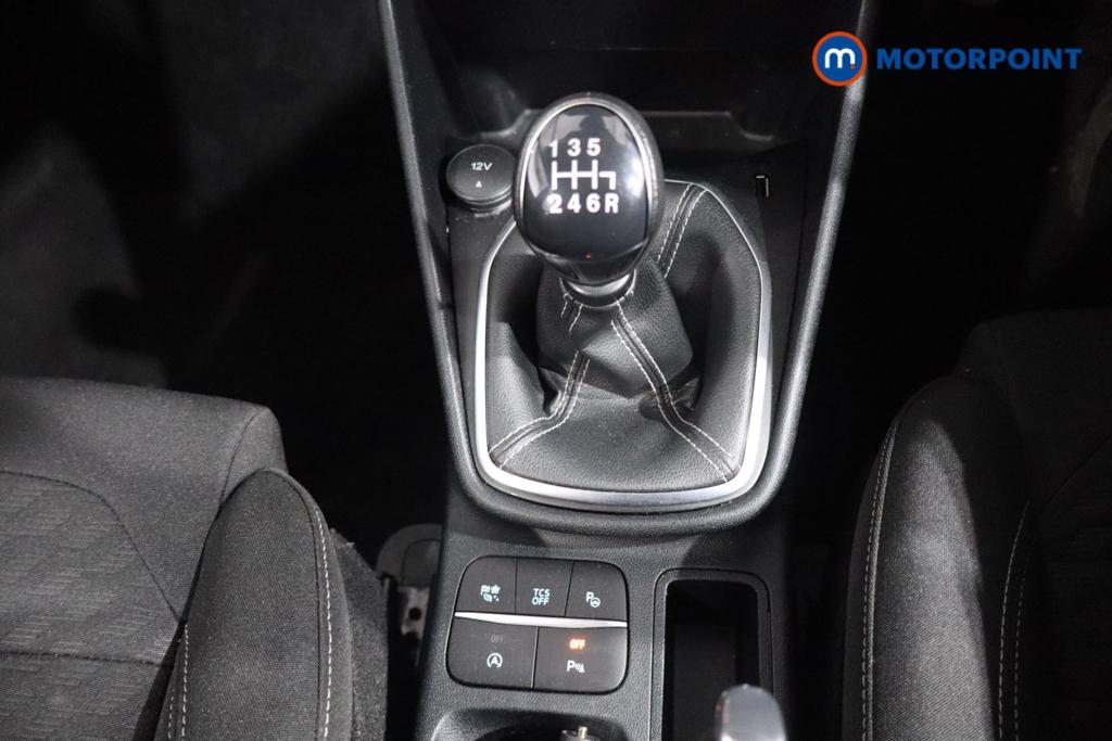 Ford Fiesta Titanium Manual Petrol-Electric Hybrid Hatchback - Stock Number (1531990) - 4th supplementary image