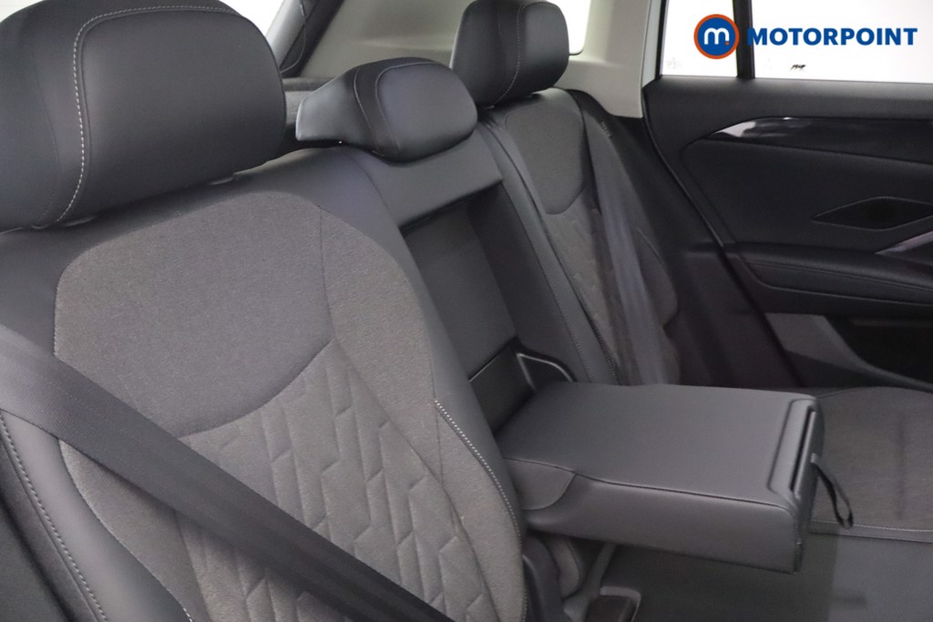 Volkswagen Tiguan Match Automatic Diesel SUV - Stock Number (1532160) - 18th supplementary image