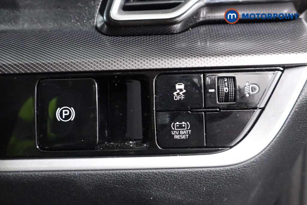 KIA Sportage 3 Automatic Petrol-Electric Hybrid SUV - Stock Number (1532362) - 23rd supplementary image