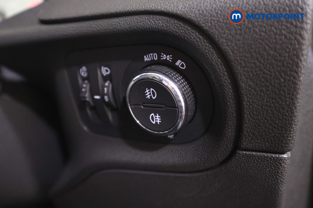 Vauxhall Grandland X Griffin Edition Manual Petrol SUV - Stock Number (1532572) - 9th supplementary image