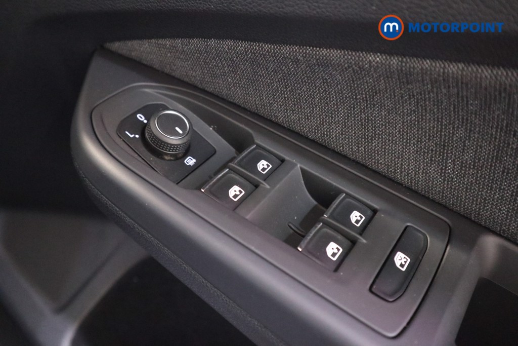 Volkswagen Golf Life Manual Petrol Hatchback - Stock Number (1533095) - 9th supplementary image