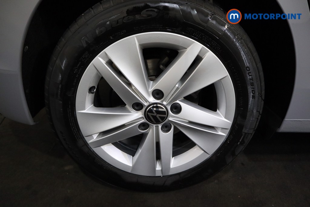 Volkswagen Golf Life Manual Petrol Hatchback - Stock Number (1533095) - 14th supplementary image