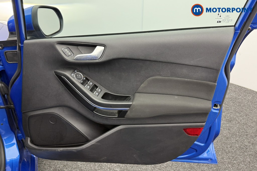 Ford Fiesta St-Line Edition Manual Petrol-Electric Hybrid Hatchback - Stock Number (1534072) - 17th supplementary image