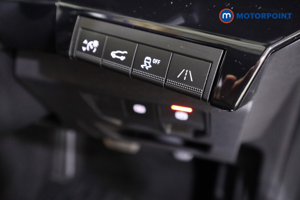 Renault Austral Iconic Esprit Alpine Automatic Petrol-Electric Hybrid SUV - Stock Number (1534268) - 8th supplementary image