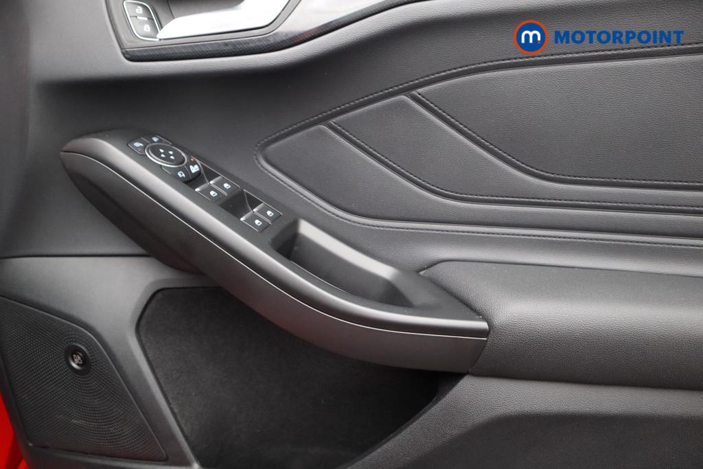 Ford Focus St-Line X Edition Manual Petrol-Electric Hybrid Hatchback - Stock Number (1536426) - 19th supplementary image