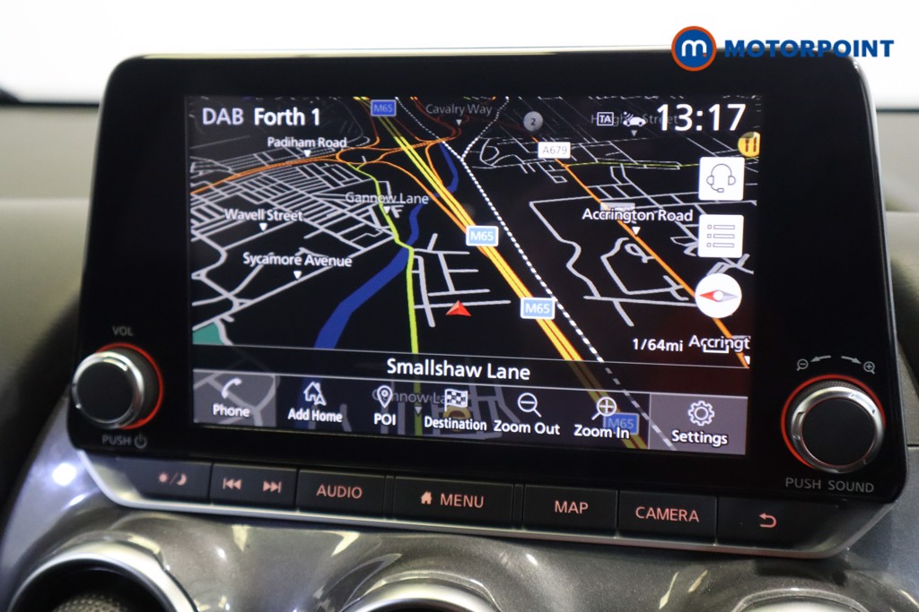 Nissan Juke N-Connecta Manual Petrol SUV - Stock Number (1536849) - 2nd supplementary image