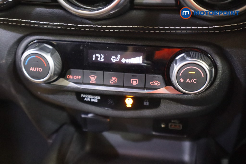 Nissan Juke N-Connecta Manual Petrol SUV - Stock Number (1536849) - 3rd supplementary image
