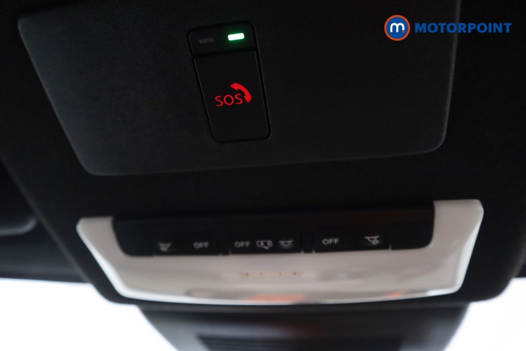 Nissan Juke N-Connecta Manual Petrol SUV - Stock Number (1536849) - 5th supplementary image
