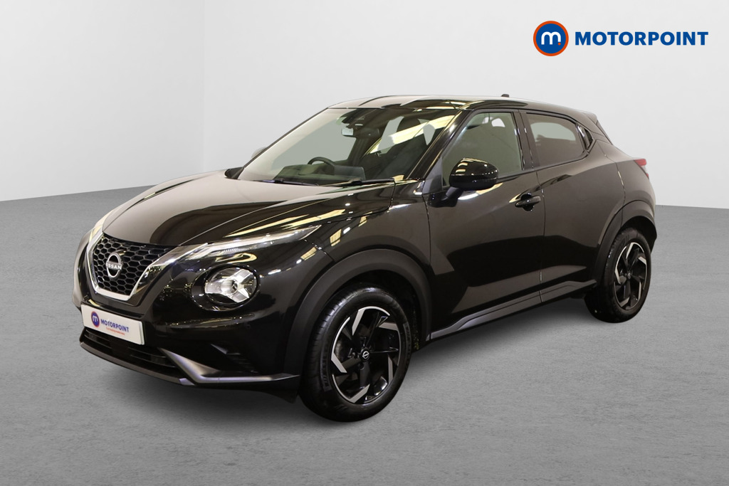 Nissan Juke N-Connecta Manual Petrol SUV - Stock Number (1536849) - Passenger side front corner