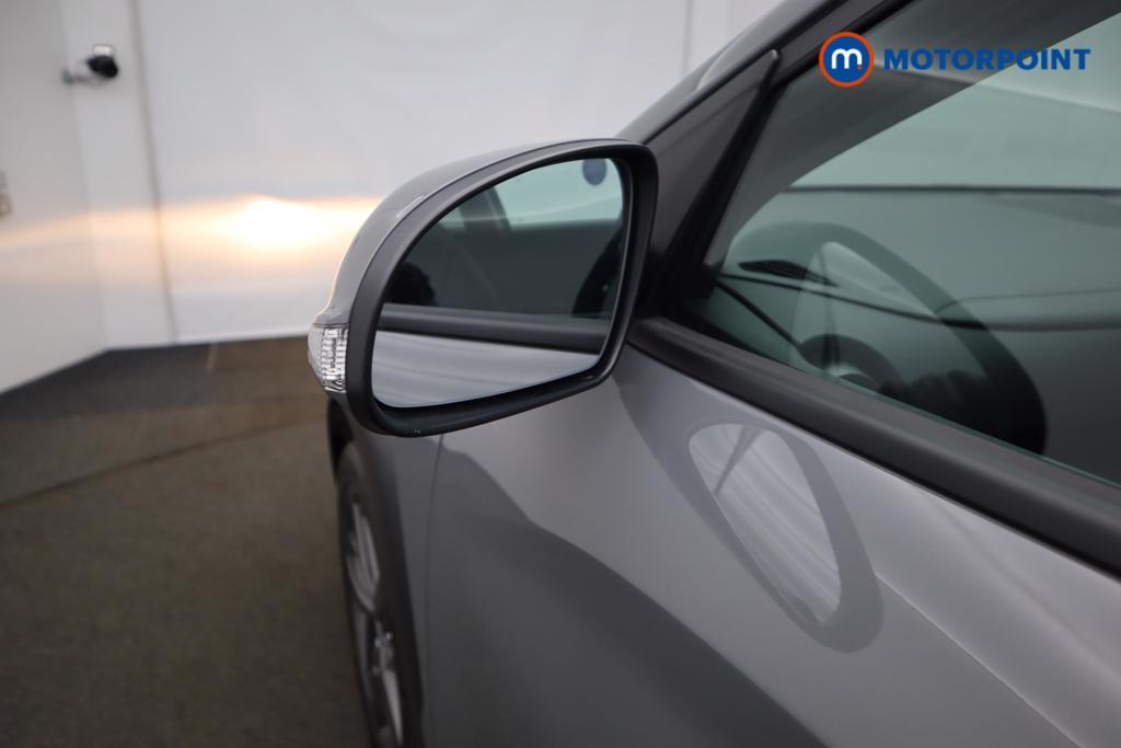 Hyundai Kona Premium Manual Petrol SUV - Stock Number (1537119) - 29th supplementary image