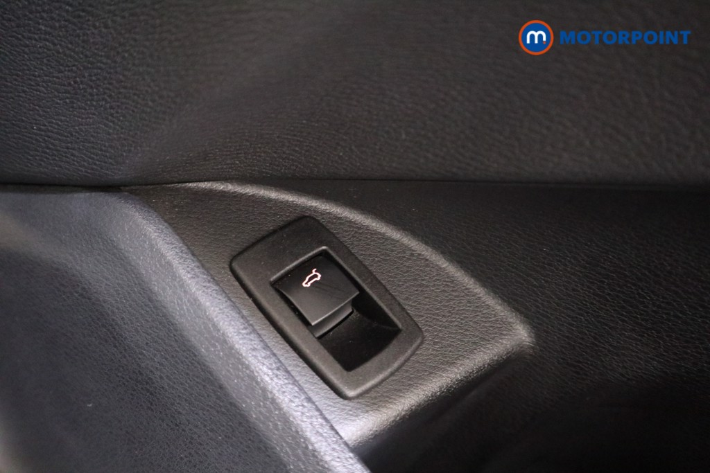 BMW X1 Xline Automatic Petrol SUV - Stock Number (1537159) - 11th supplementary image