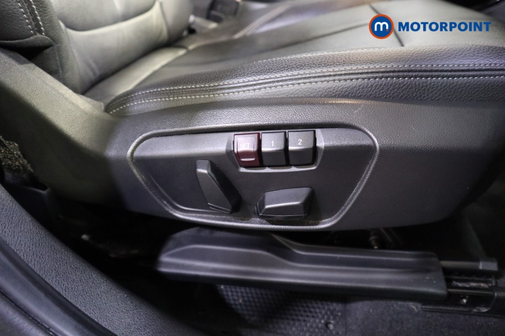 BMW X1 Xline Automatic Petrol SUV - Stock Number (1537159) - 14th supplementary image