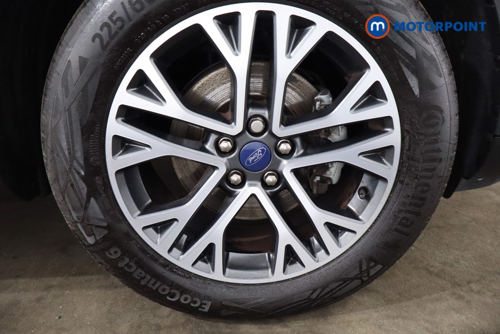 Ford Kuga Titanium Edition Manual Petrol SUV - Stock Number (1537175) - 9th supplementary image