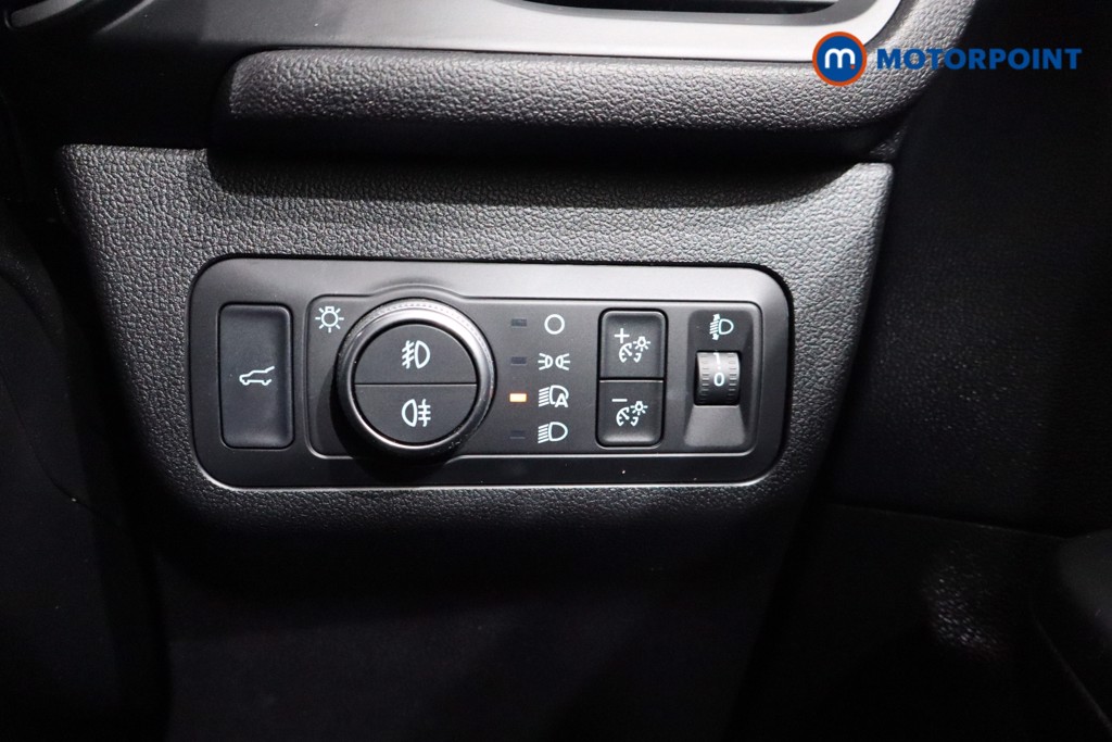 Ford Kuga Titanium Edition Manual Petrol SUV - Stock Number (1537175) - 16th supplementary image