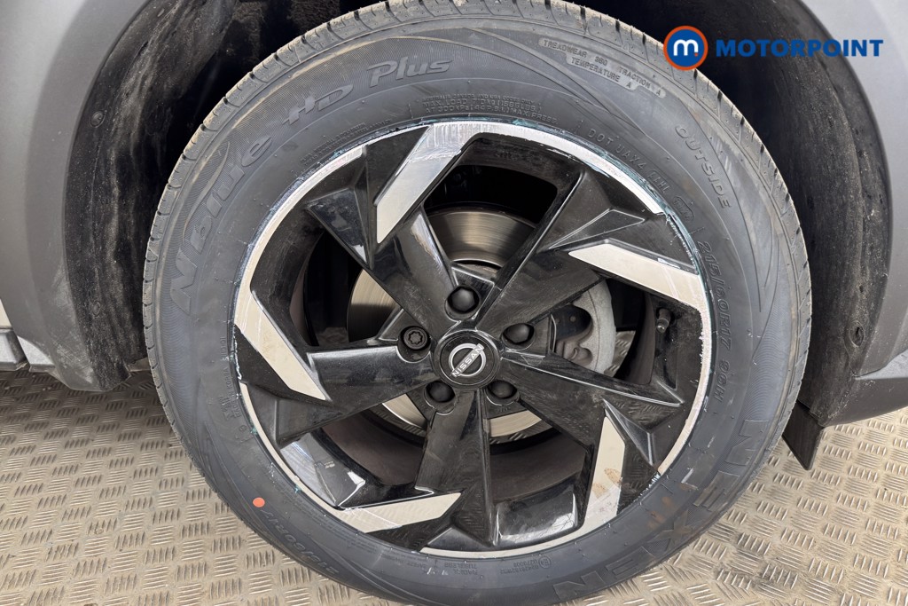 Nissan Juke N-Connecta Automatic Petrol SUV - Stock Number (1537266) - 22nd supplementary image