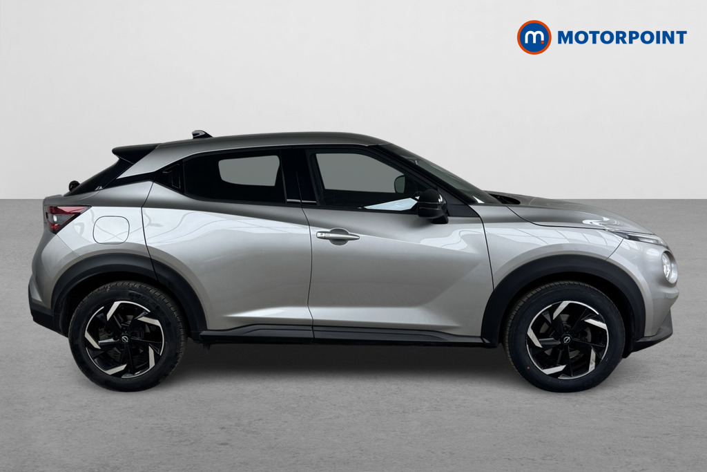 Nissan Juke N-Connecta Automatic Petrol SUV - Stock Number (1537266) - Drivers side