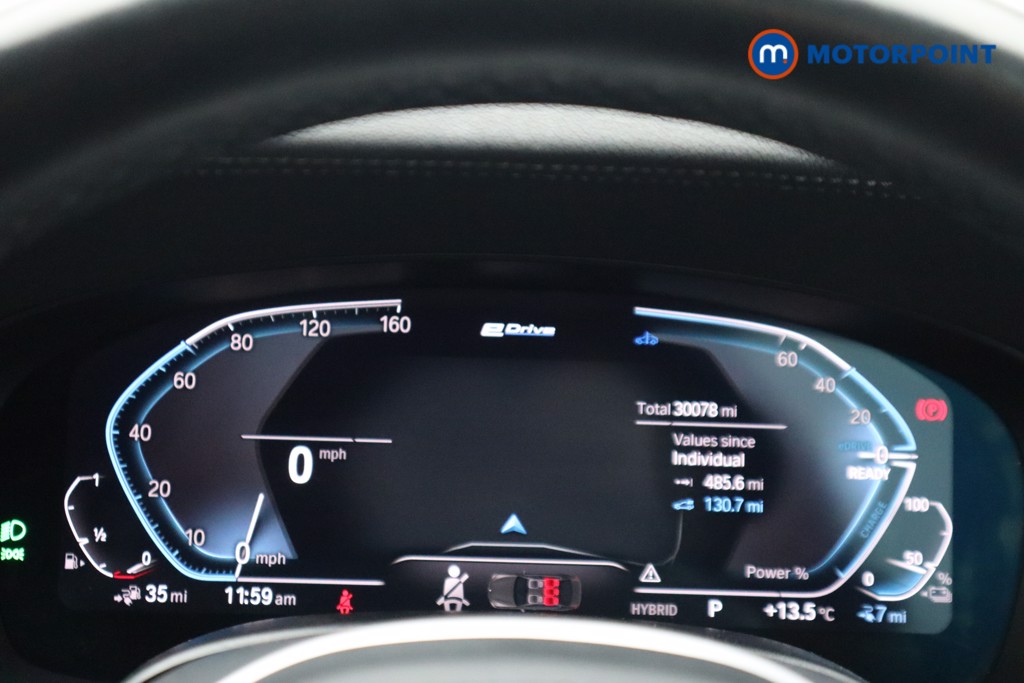 BMW 5 Series M Sport Automatic Petrol Plug-In Hybrid Saloon - Stock Number (1537281) - 4th supplementary image