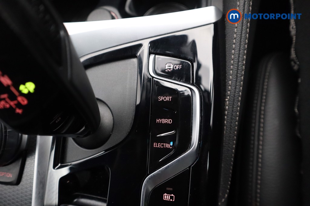 BMW 5 Series M Sport Automatic Petrol Plug-In Hybrid Saloon - Stock Number (1537281) - 14th supplementary image