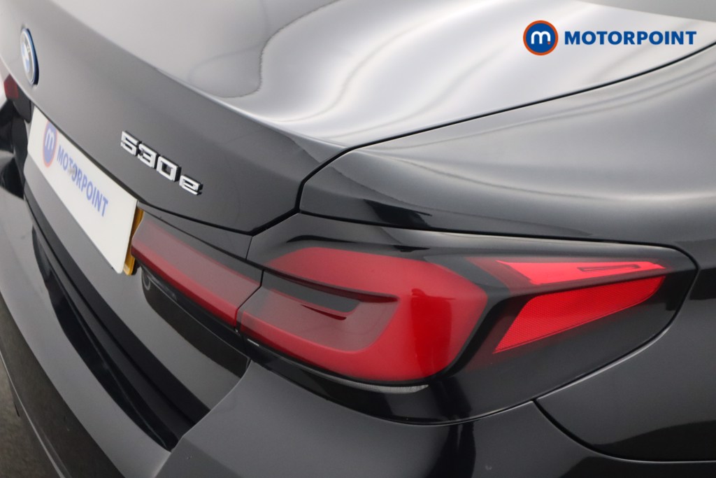 BMW 5 Series M Sport Automatic Petrol Plug-In Hybrid Saloon - Stock Number (1537281) - 26th supplementary image