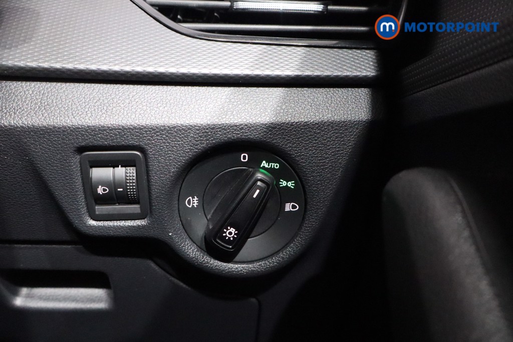 Skoda Kamiq SE Manual Petrol SUV - Stock Number (1537751) - 17th supplementary image