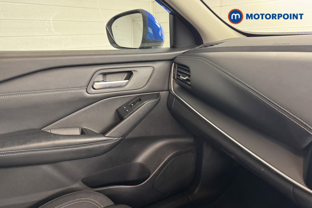 Nissan Qashqai Acenta Premium Manual Petrol SUV - Stock Number (1537825) - 12th supplementary image