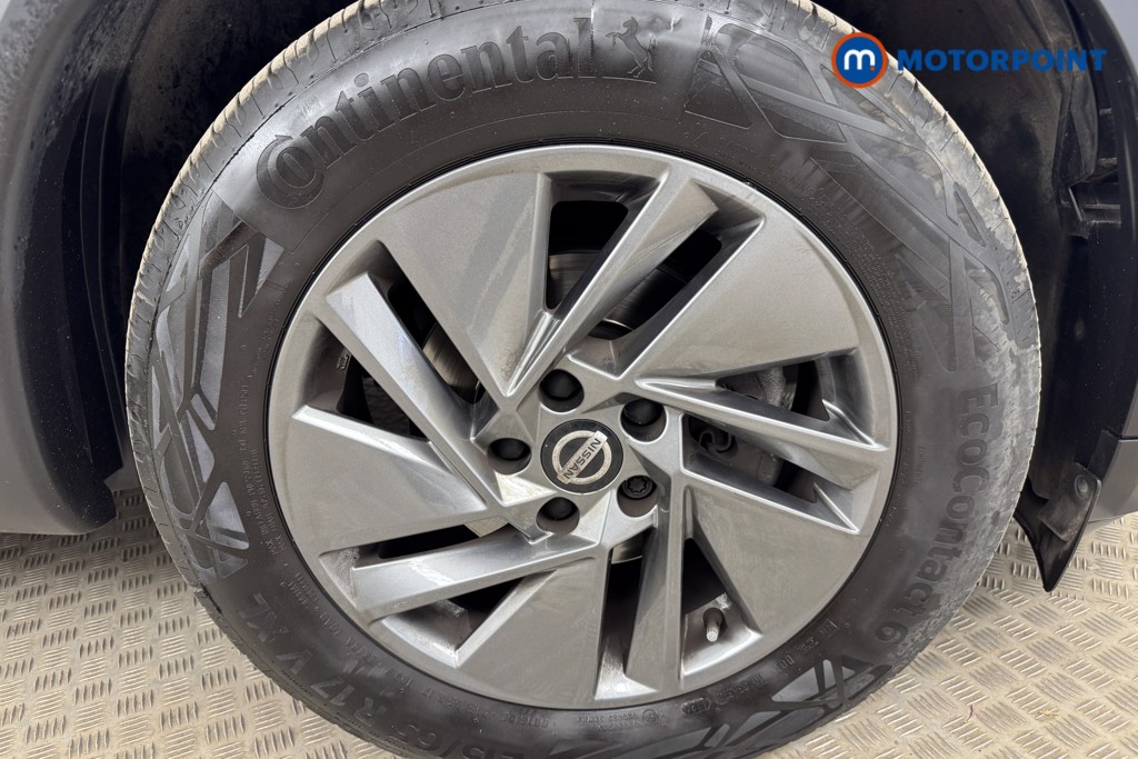 Nissan Qashqai Acenta Premium Manual Petrol SUV - Stock Number (1537825) - 21st supplementary image